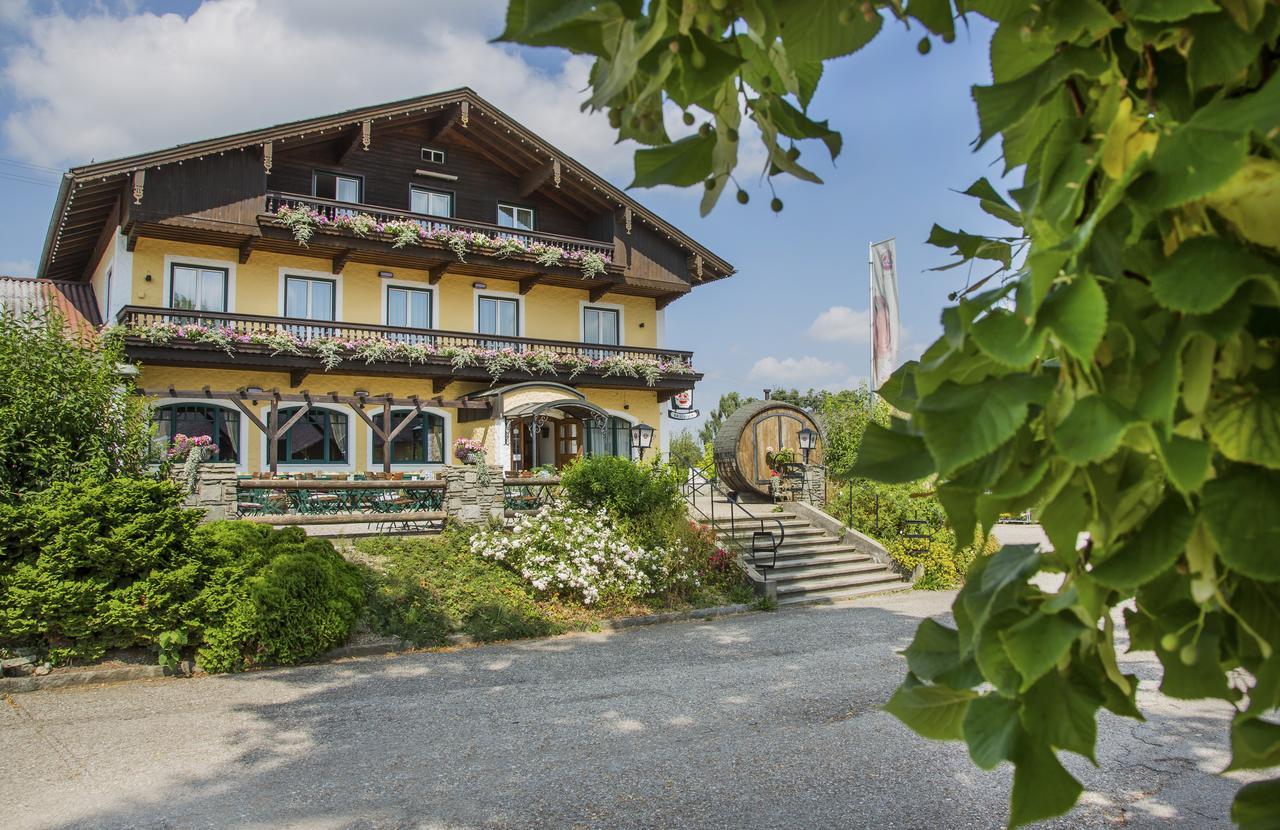 Schnaitl Braugasthof- Hotel Garni -B&B- Eggelsberg Exterior foto