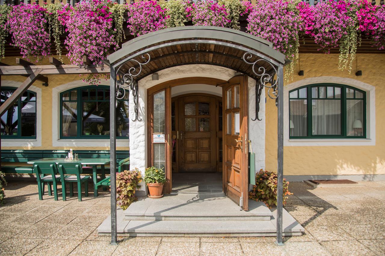 Schnaitl Braugasthof- Hotel Garni -B&B- Eggelsberg Exterior foto